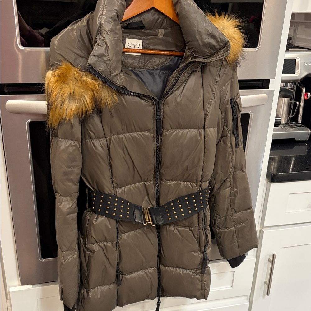 S13 hunter green Stylish Women's Puffer Jacket with Faux Fur Trim
